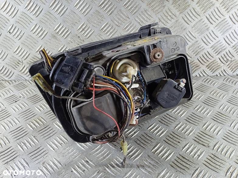LAMPA LEWA PRZEDNIA VOLKSWAGEN BORA - 3