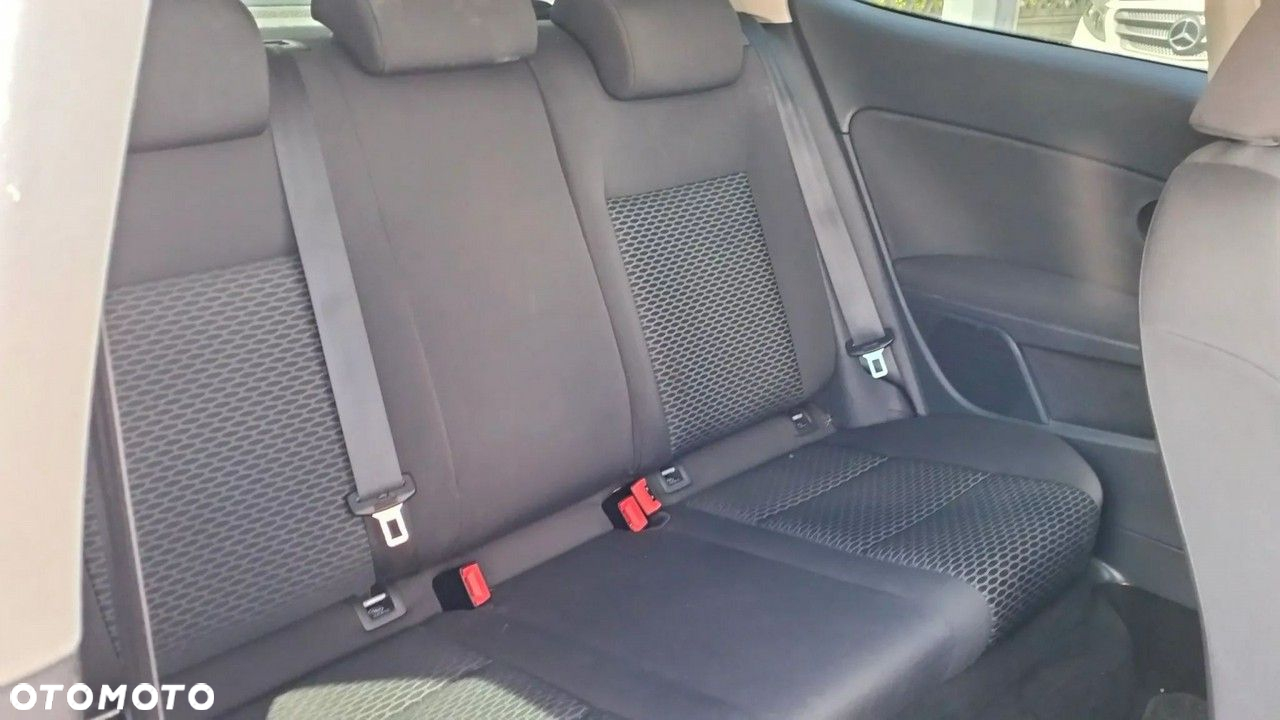Volkswagen Golf VI 1.4 Trendline - 17