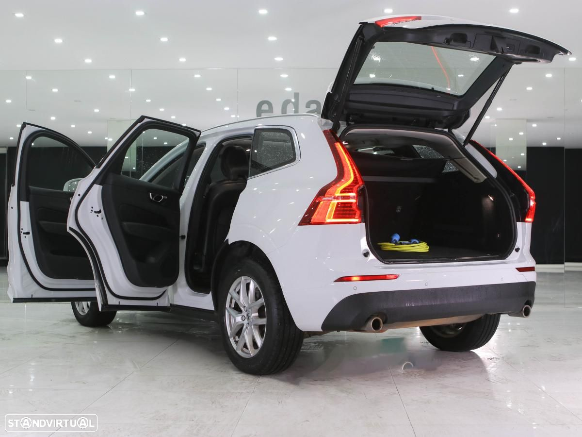 Volvo XC 60 2.0 T8 PHEV Momentum AWD - 5