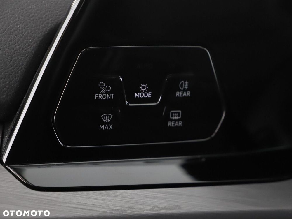 Volkswagen Golf Variant - 22