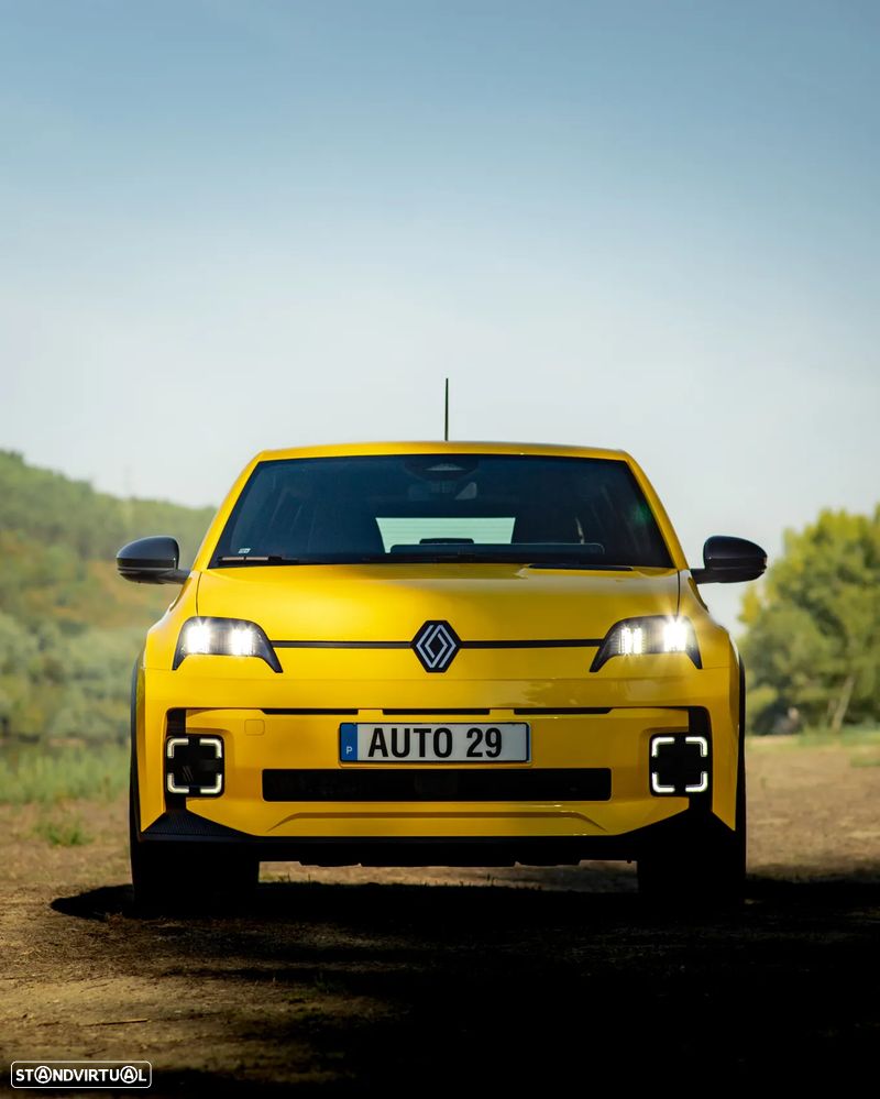 Renault 5 E-Tech R Evolution 120 Urban Range - 3