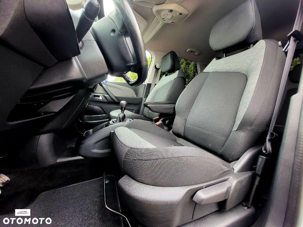 Citroën C4 Picasso - 21