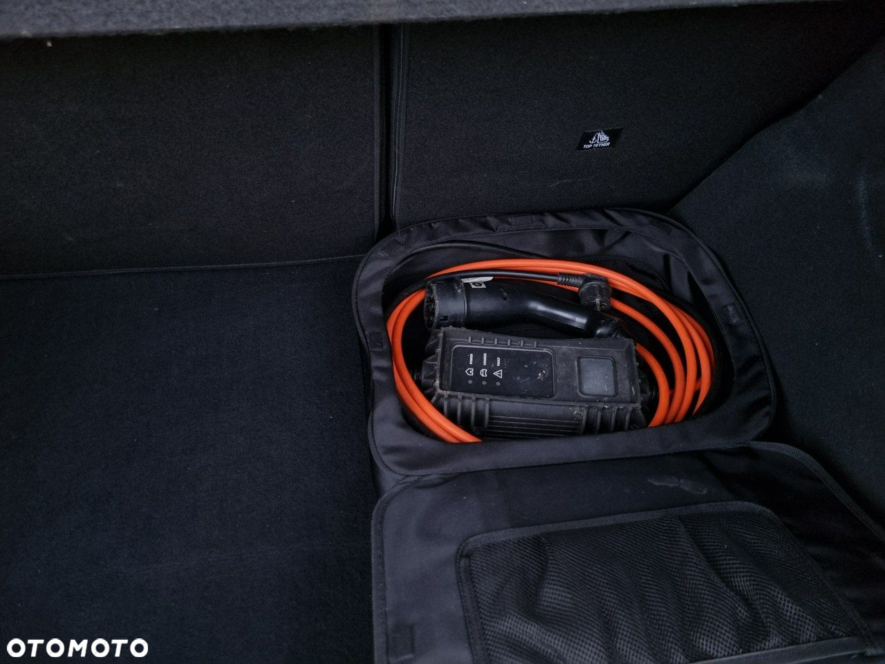Peugeot 208 - 13
