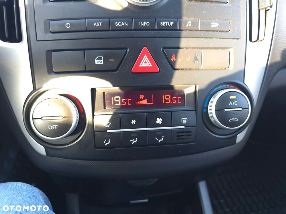 Kia Ceed Cee'd 1.6 Crdi Optimum - 26