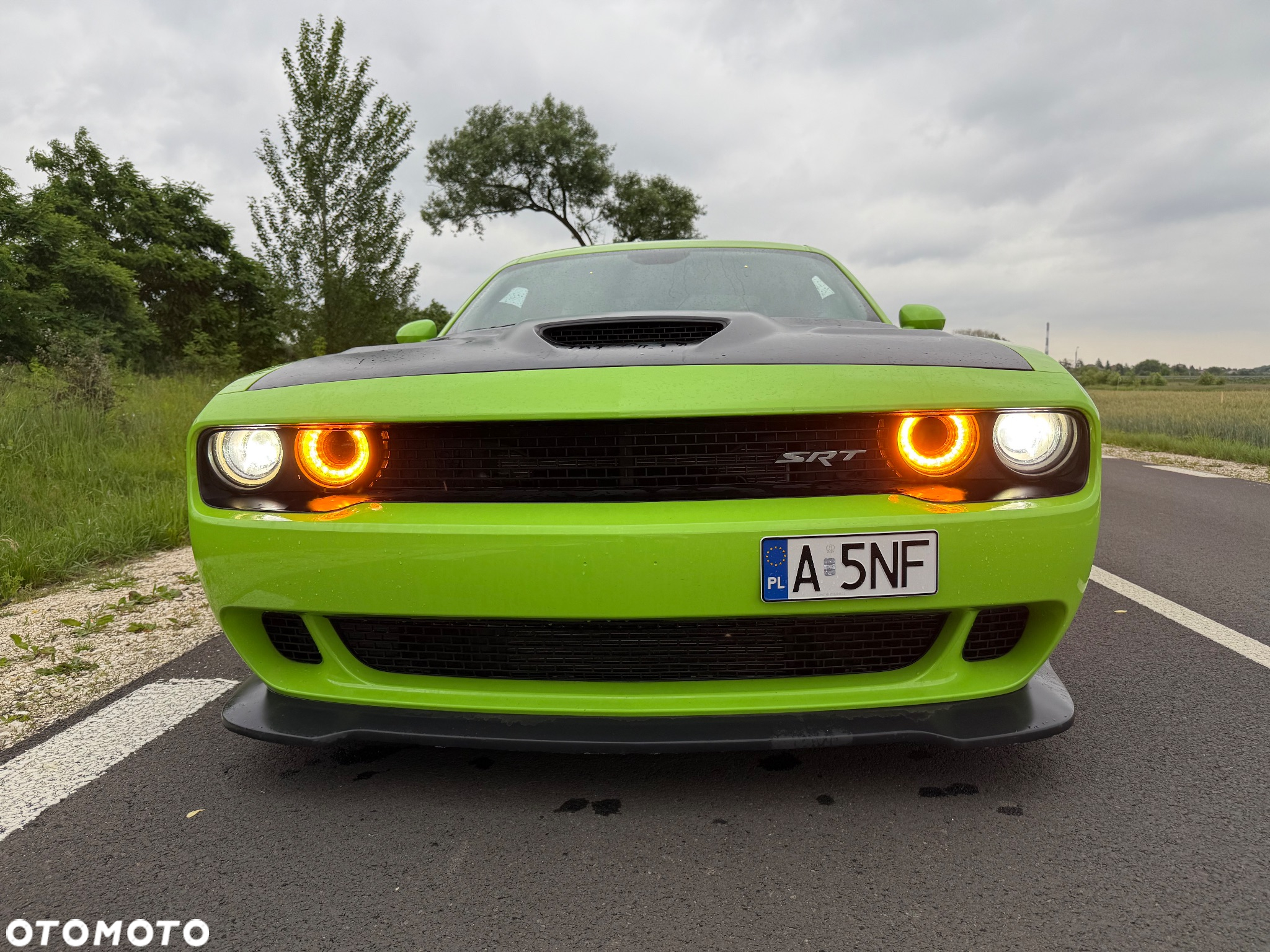 Dodge Challenger - 23
