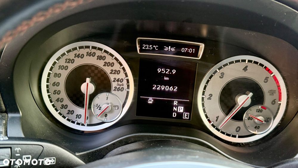 Mercedes-Benz Klasa A 220 CDI 7G-DCT AMG Line - 29