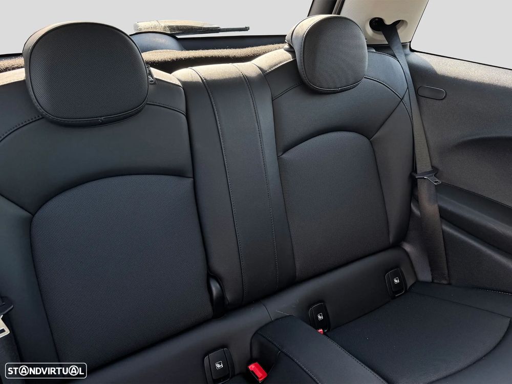 MINI 3 Portas Cooper SE - 13