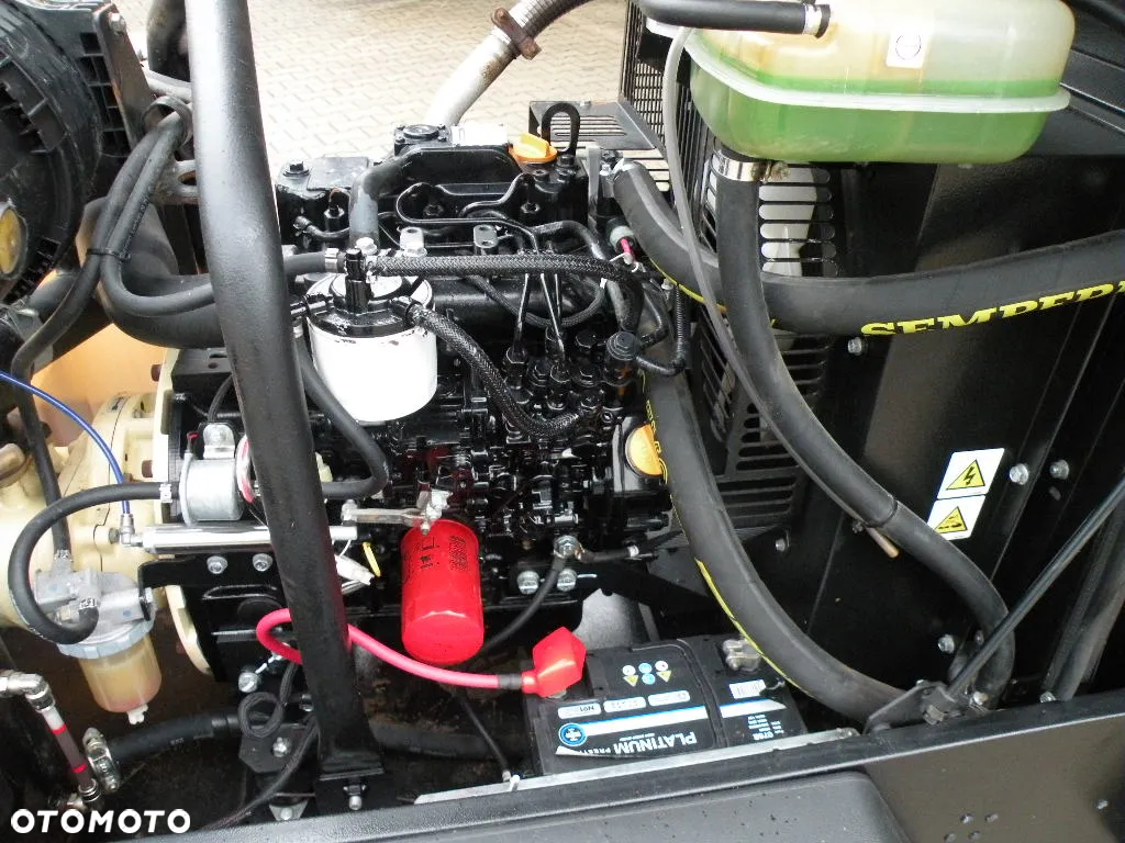 Doosan 726 E+ - 5