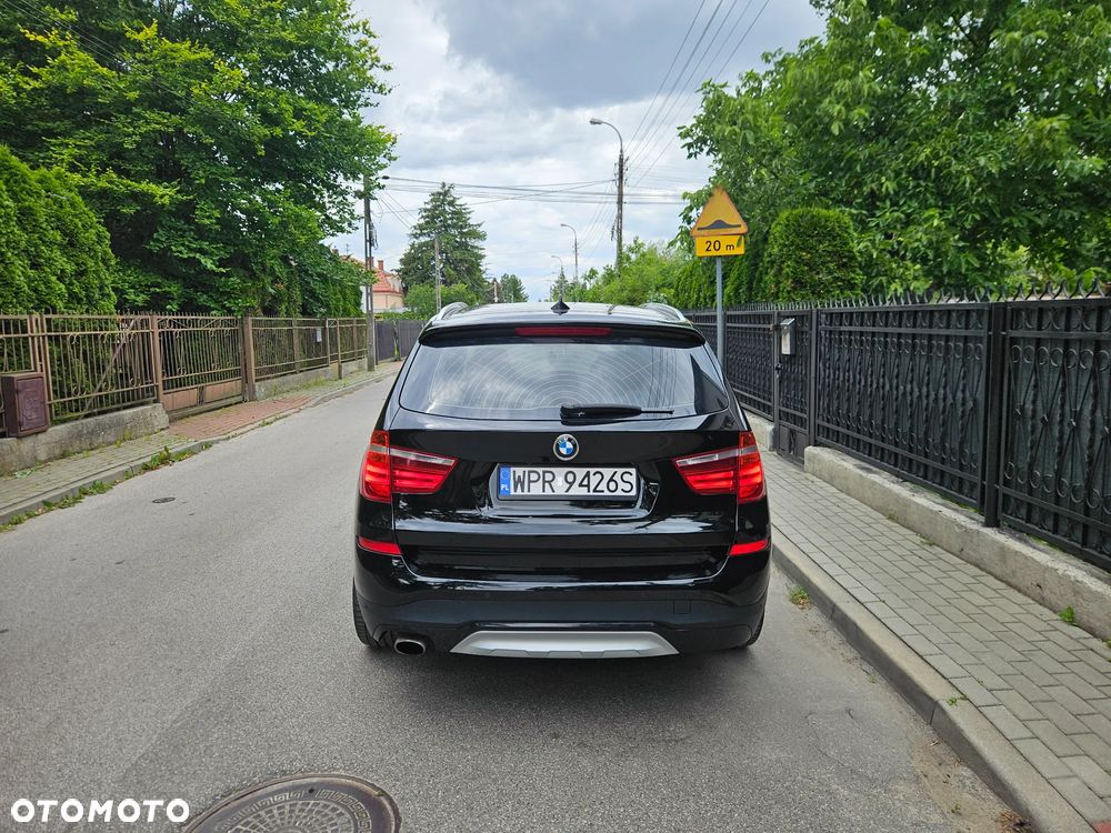 BMW X3 xDrive20i xLine - 4