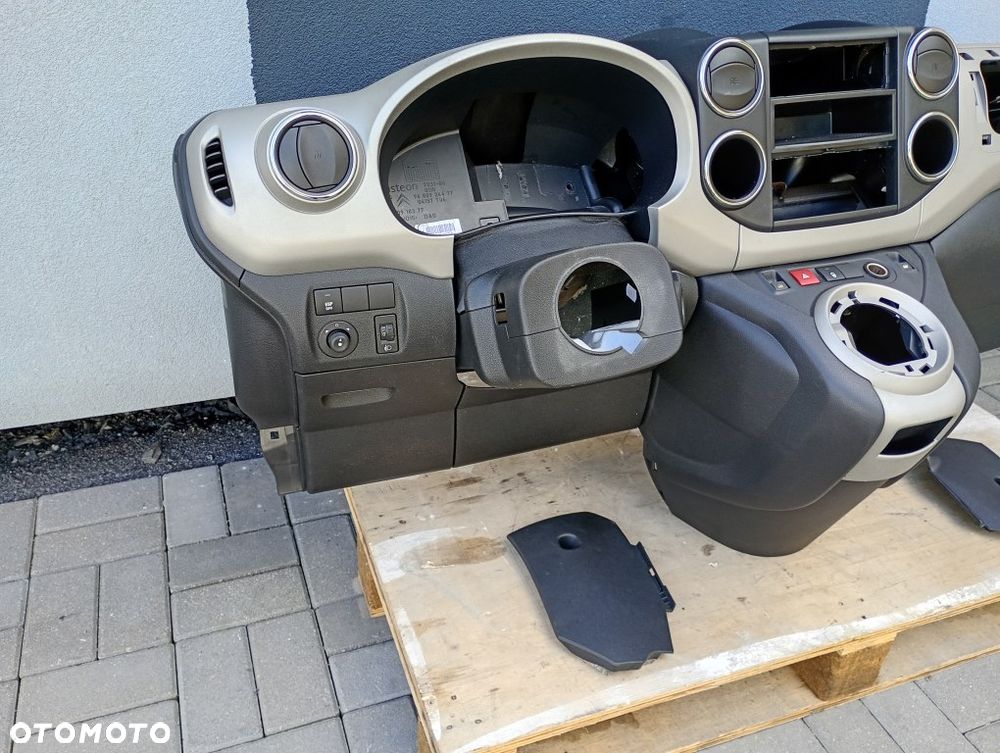 konsola deska rozdzielcza schowek półka citroen berlingo II peugeot partner II 08-18r europa - 3