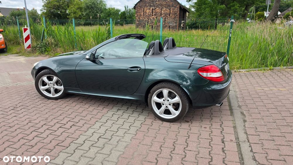 Mercedes-Benz SLK 350 7G-TRONIC - 22