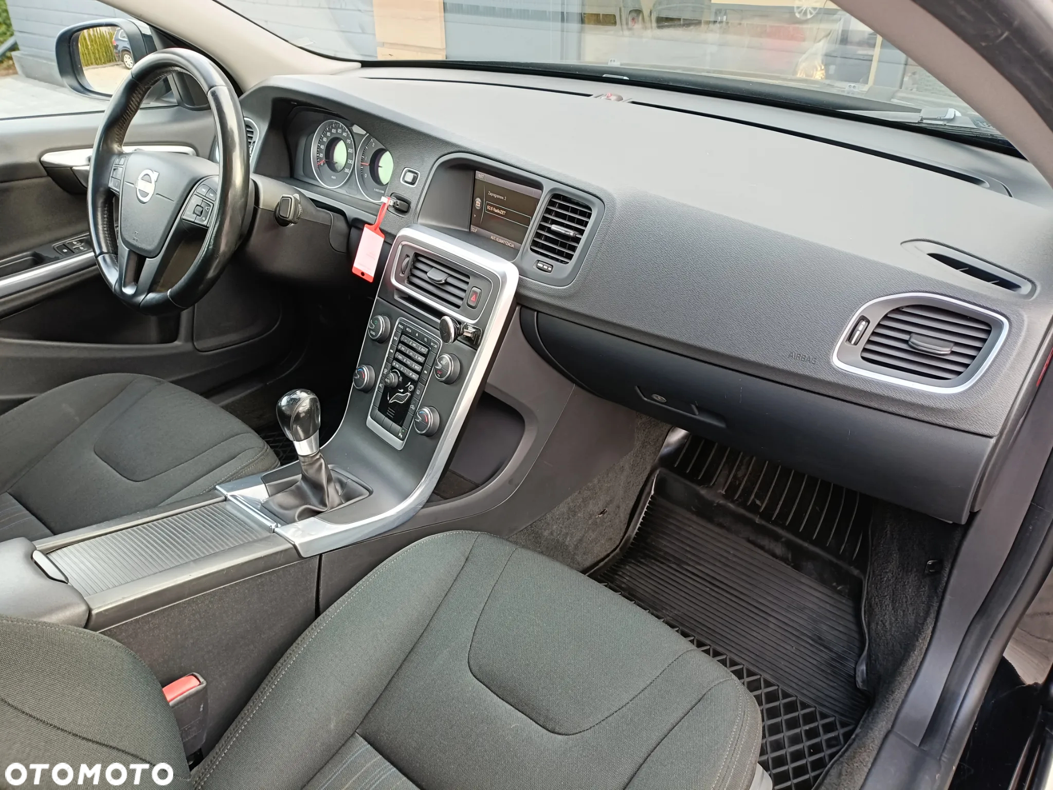 Volvo S60 - 16