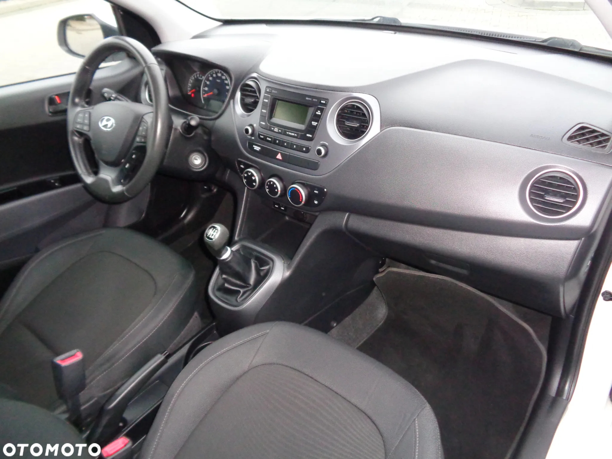 Hyundai i10 1.0 Premium - 20