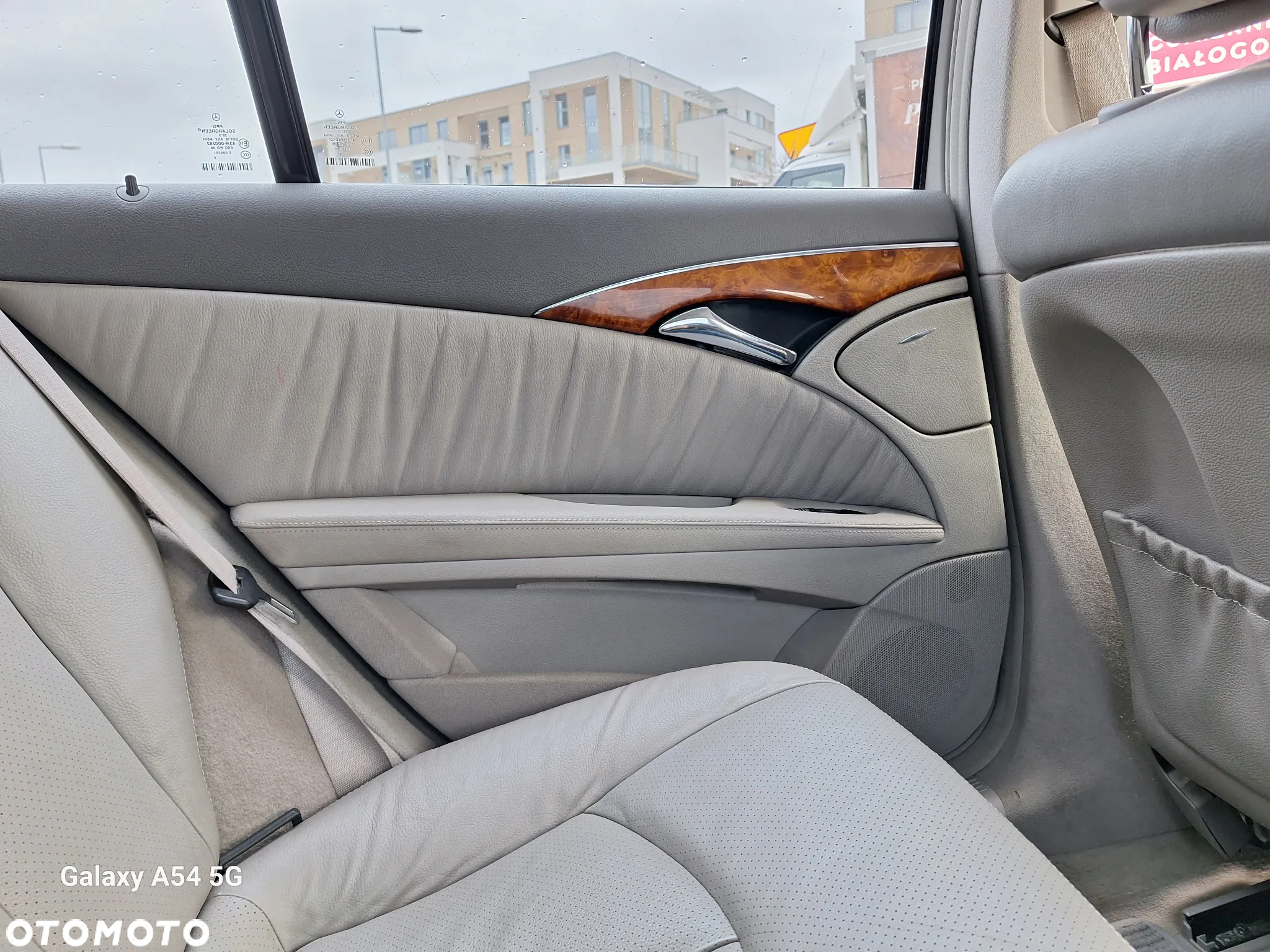 Mercedes-Benz Klasa E 220 CDI T Elegance - 40