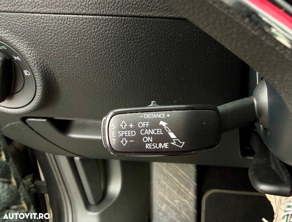 Skoda Superb 2.0 TDI DSG Premium Edition - 24