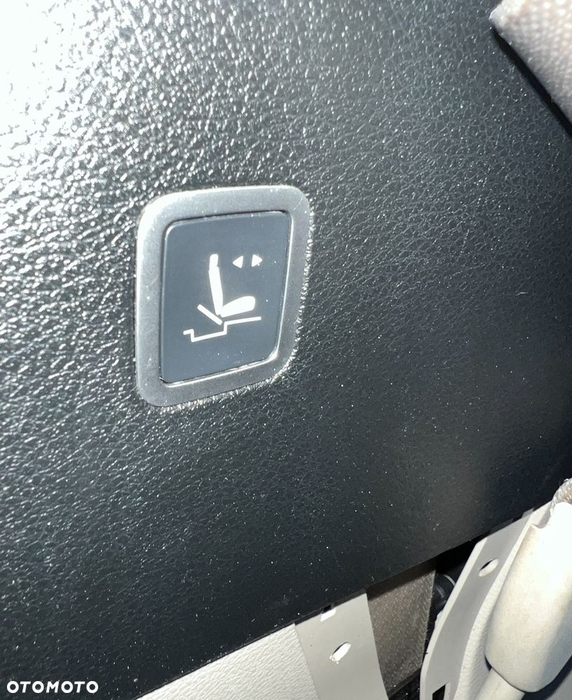 Chrysler Pacifica - 20