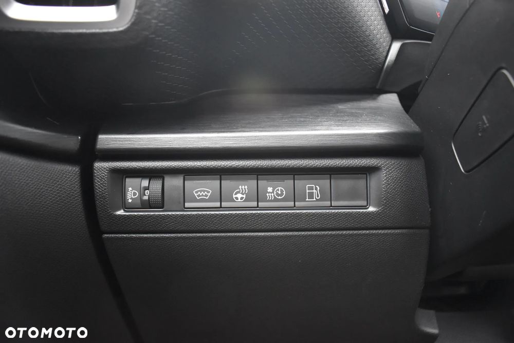 Citroën C5X 1.6 PureTech Shine EAT8 - 24