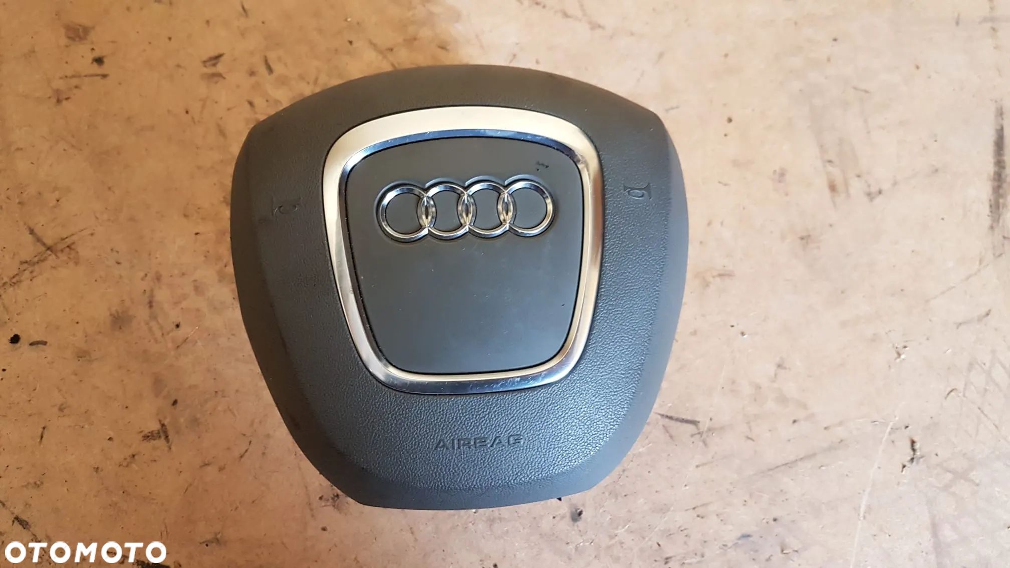 AUDI A5 8T A4 B8 PODUSZKA SZARA AIRBAG KIEROWCY 3 RAMIENNA 8K0880201E - 1