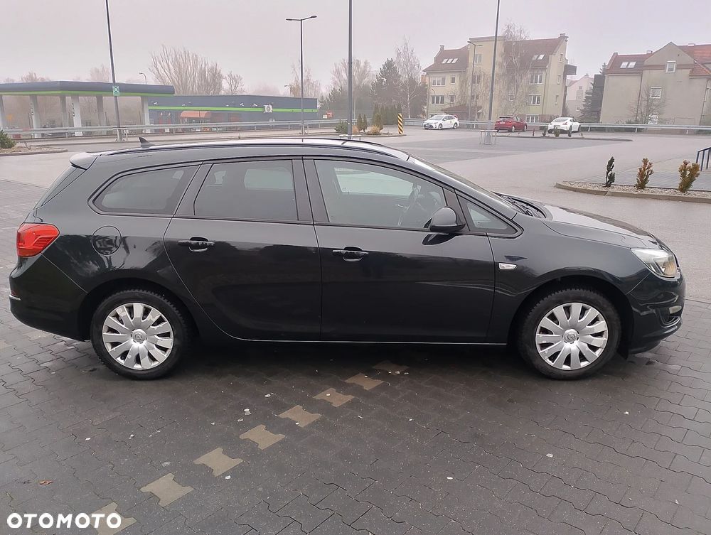 Opel Astra 1.4 T Enjoy S&S - 6