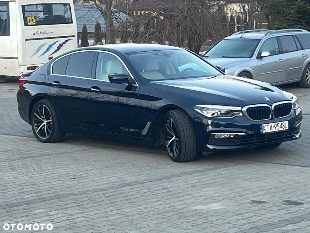 BMW Seria 5 520d xDrive Luxury Line - 18