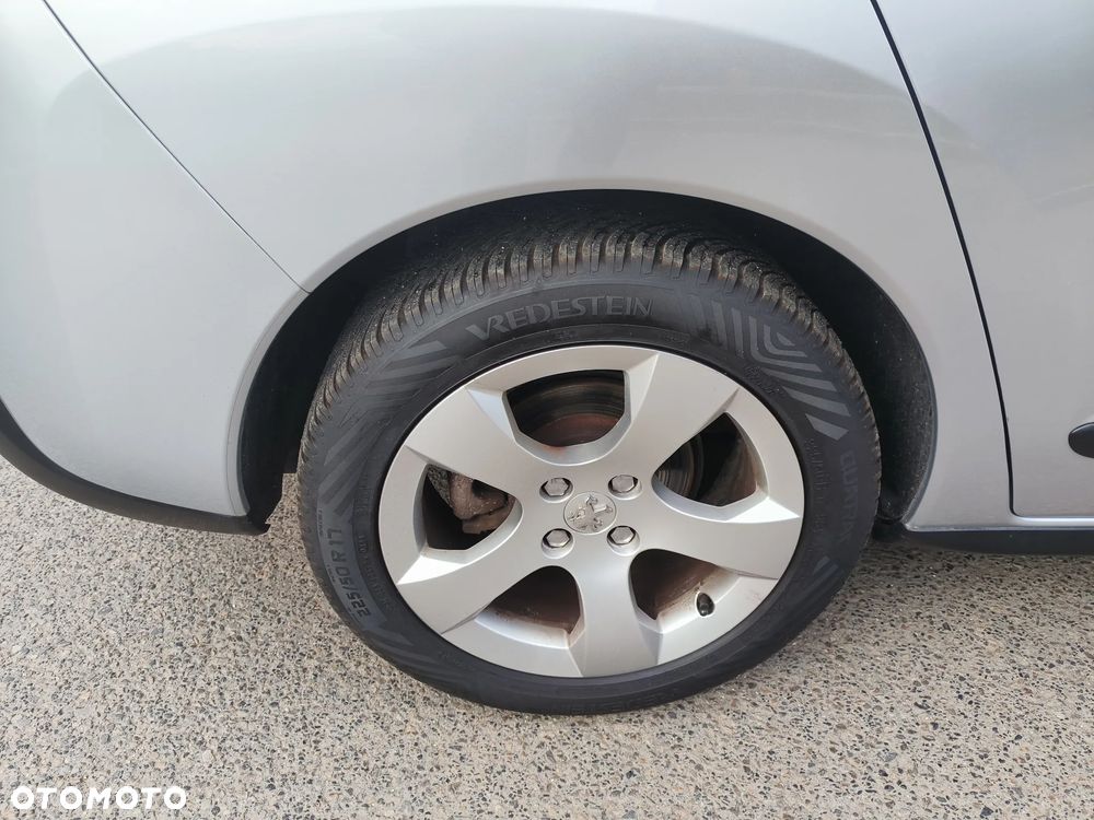 Peugeot 3008 1.6 Premium - 37