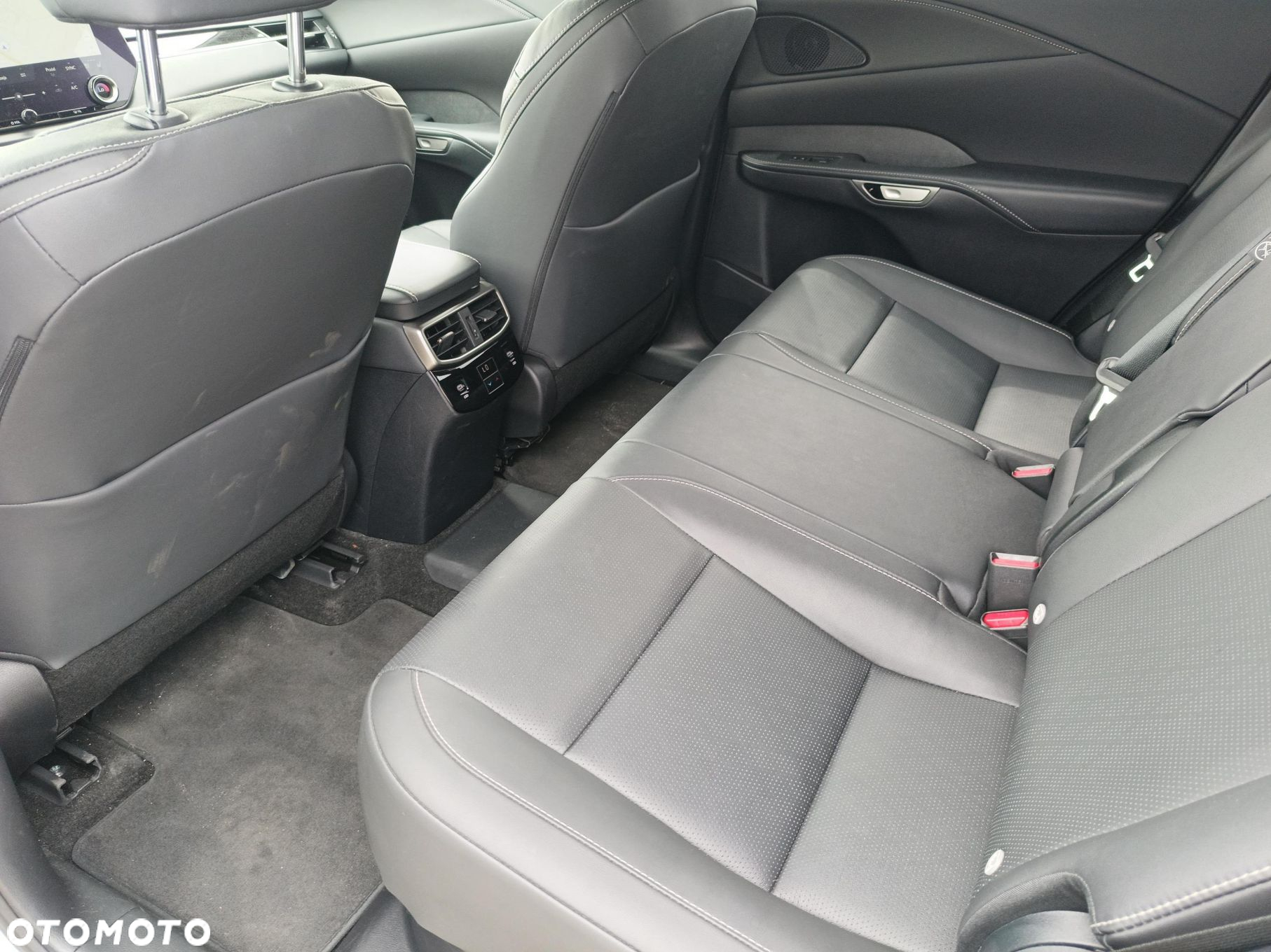 Lexus RX - 10