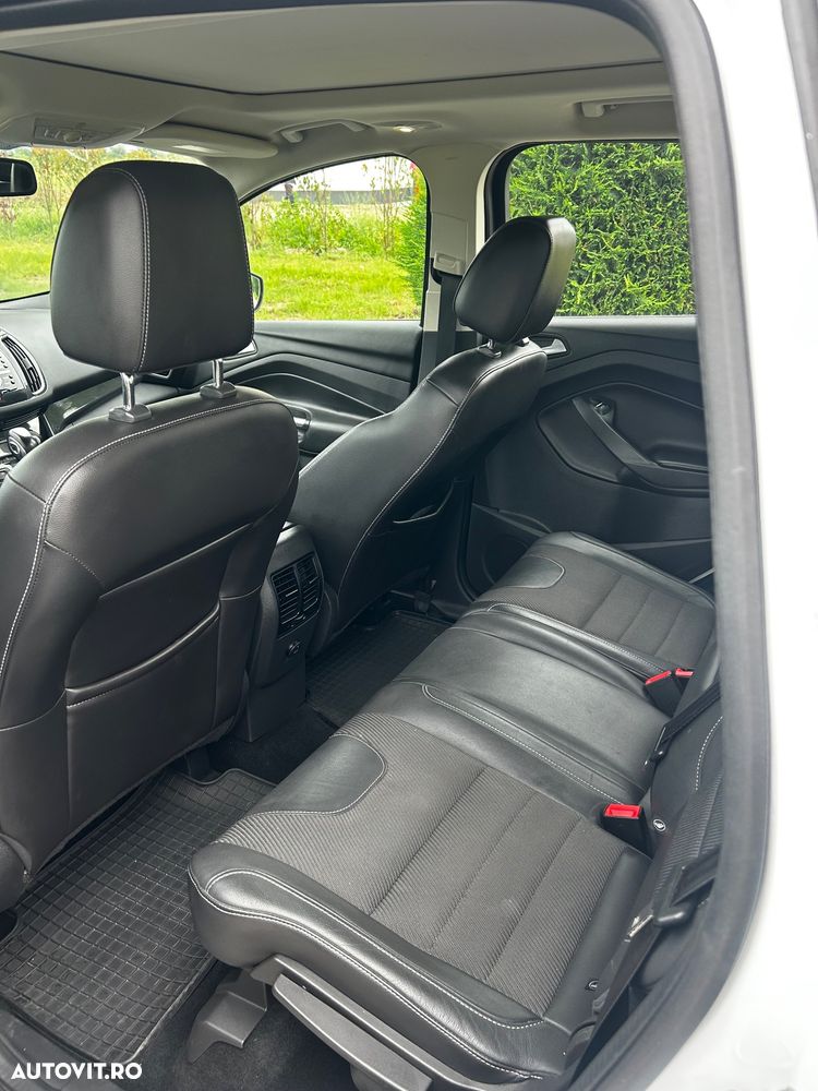 Ford Kuga 2.0 TDCi Powershift 4WD Titanium - 7