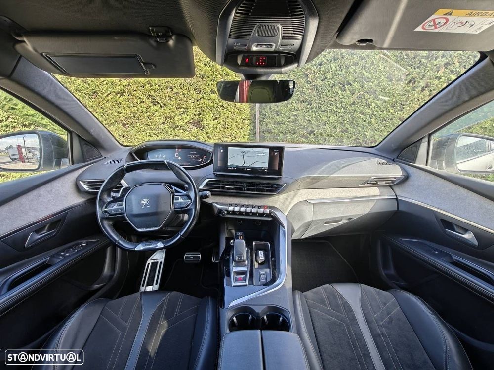 Peugeot 5008 1.5 BlueHDi GT EAT8 - 6