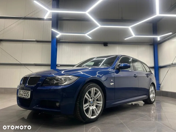 BMW Seria 3 325xi Touring