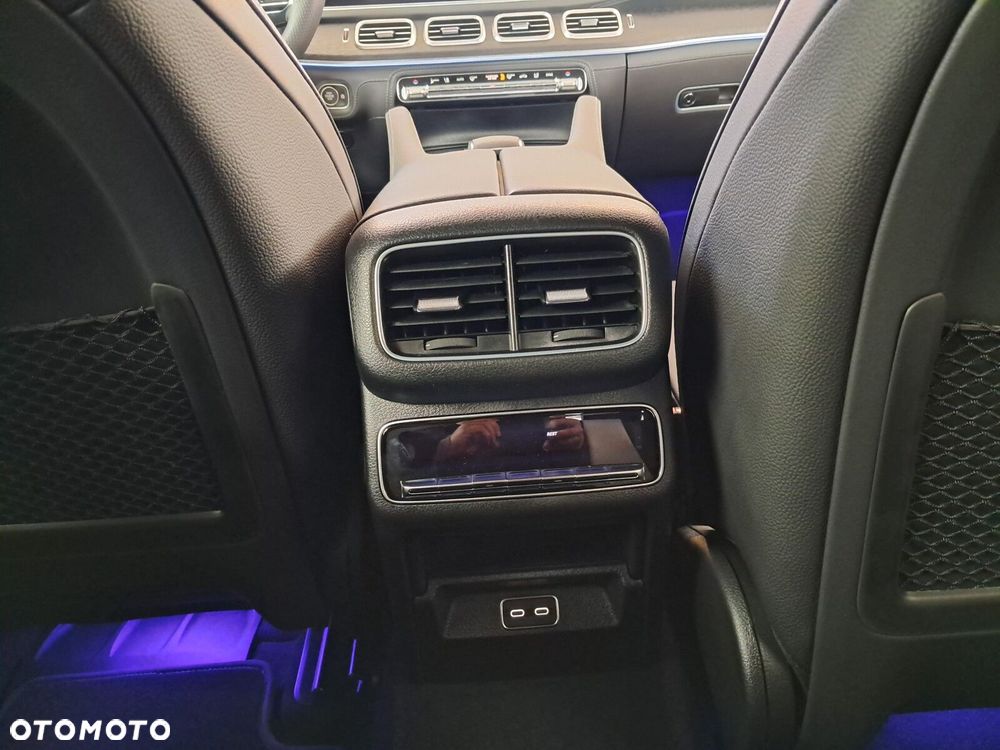 Mercedes-Benz GLE - 36