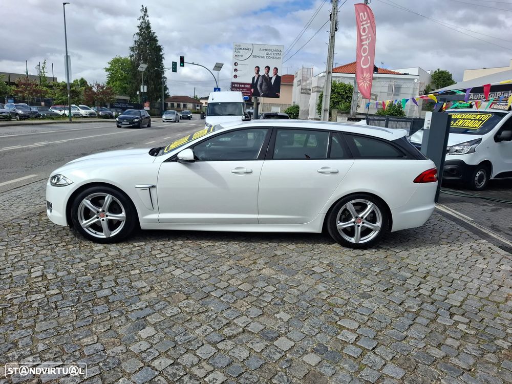 Jaguar XF Sportbrake 2.2 D R-Sport - 32