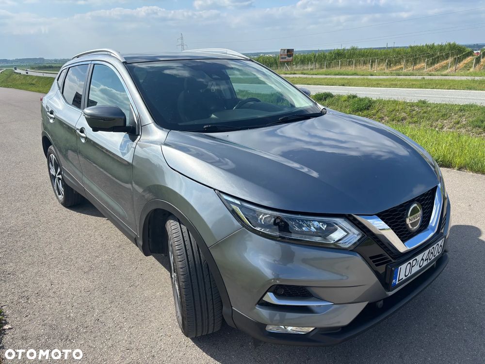 Nissan Qashqai 1.2 DIG-T N-Connecta EU6 - 19