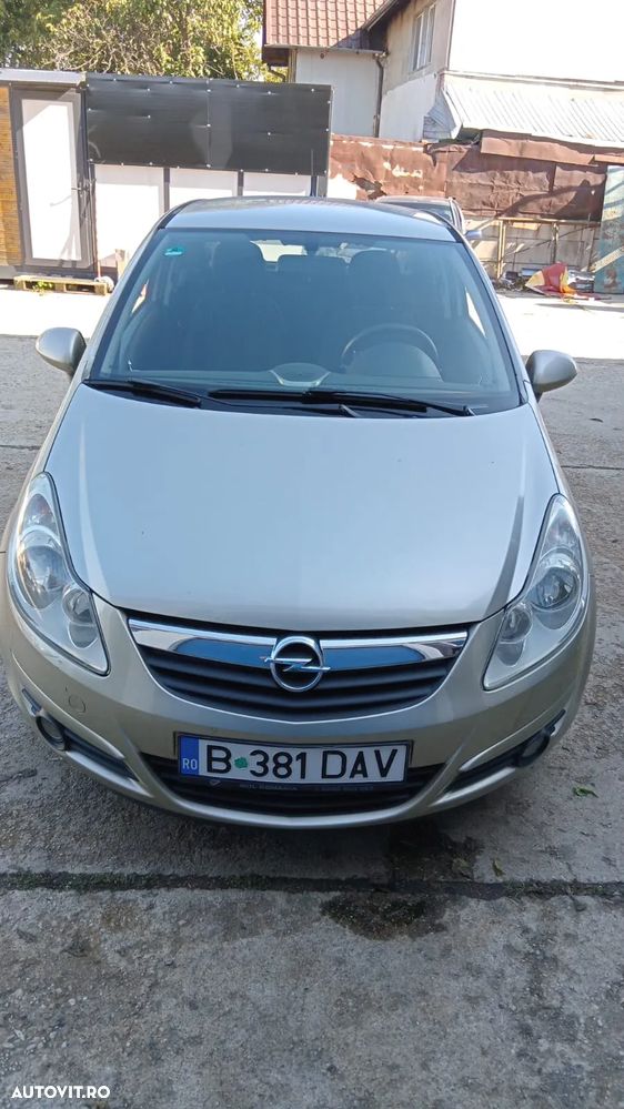 Opel Corsa 1.3 CDTI Essentia - 1