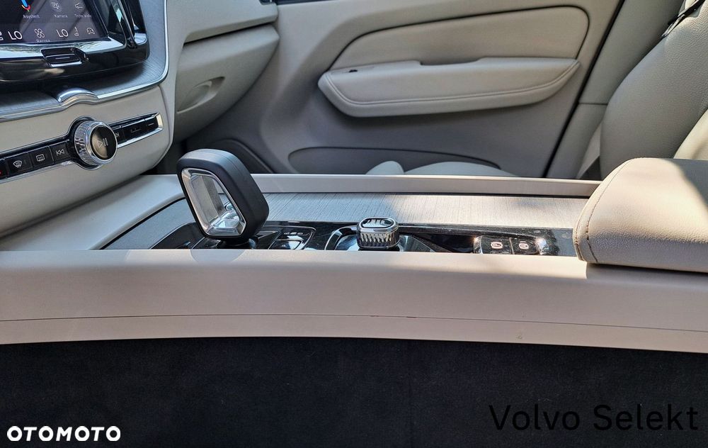 Volvo XC 60 - 26