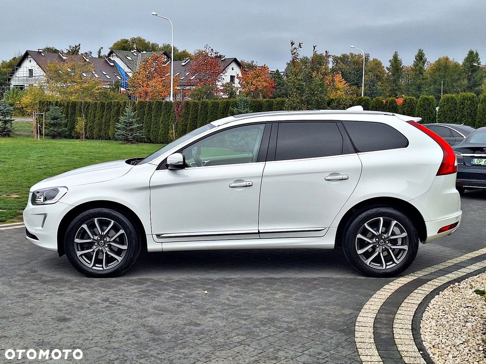 Volvo XC 60 D4 Geartronic Summum - 11