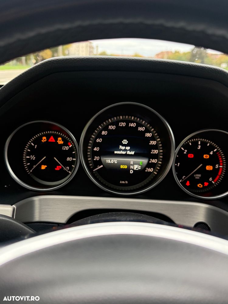 Mercedes-Benz E - 13