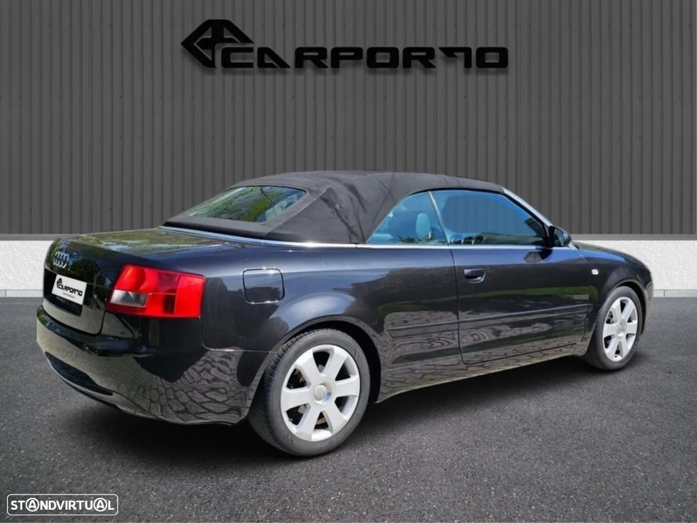 Audi A4 Cabrio 2.5 TDi Multit. S-line - 4