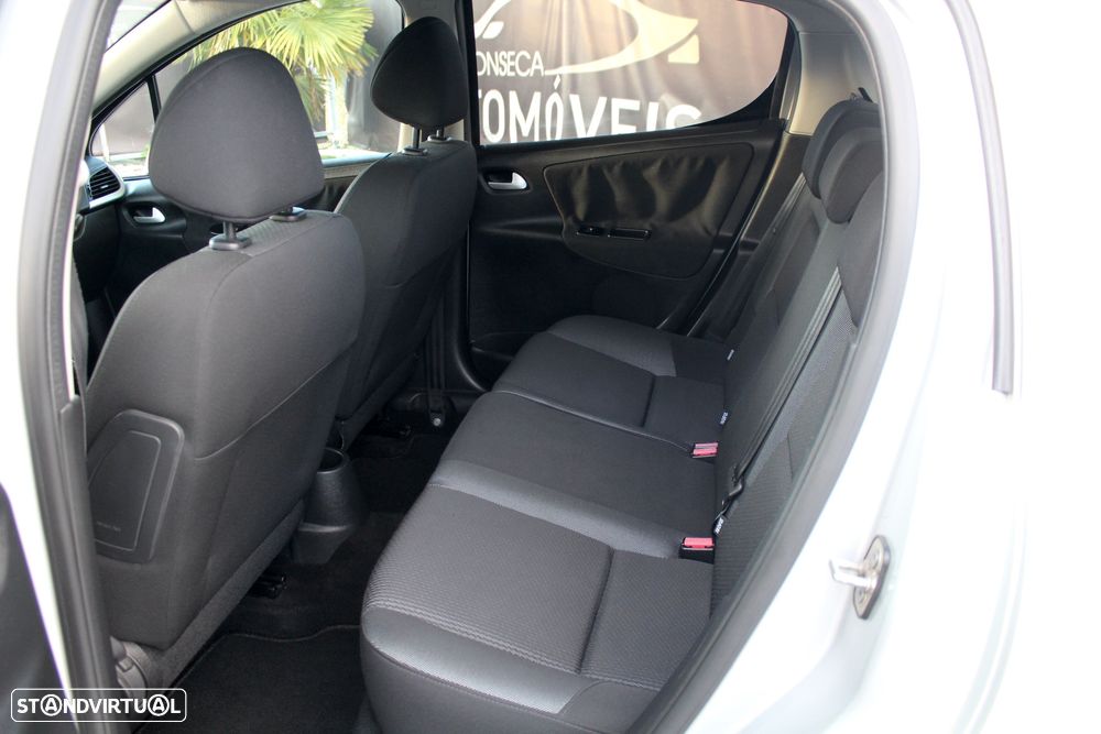Peugeot 207 1.4 HDi Urban - 8