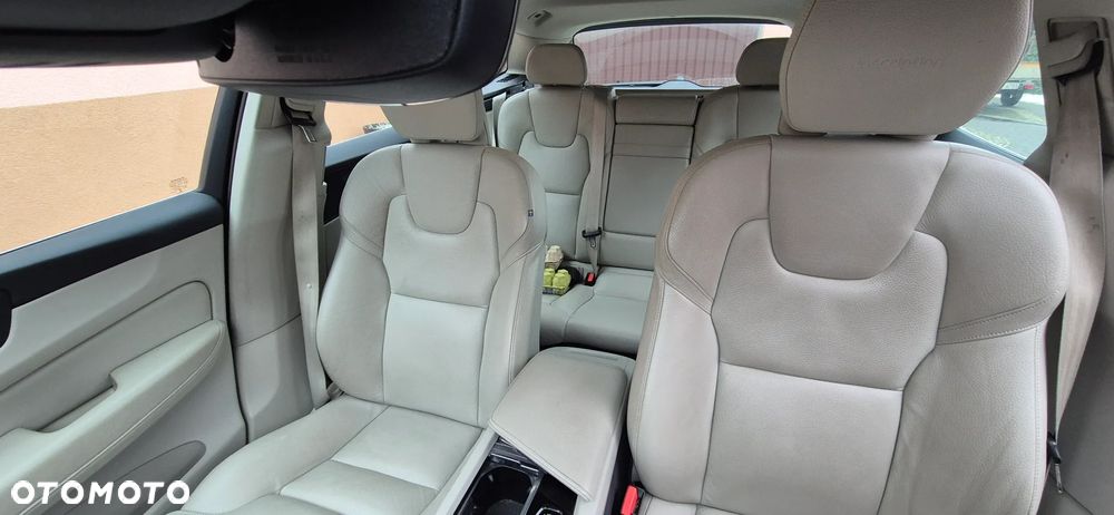 Volvo XC 60 D5 AWD Inscription - 14