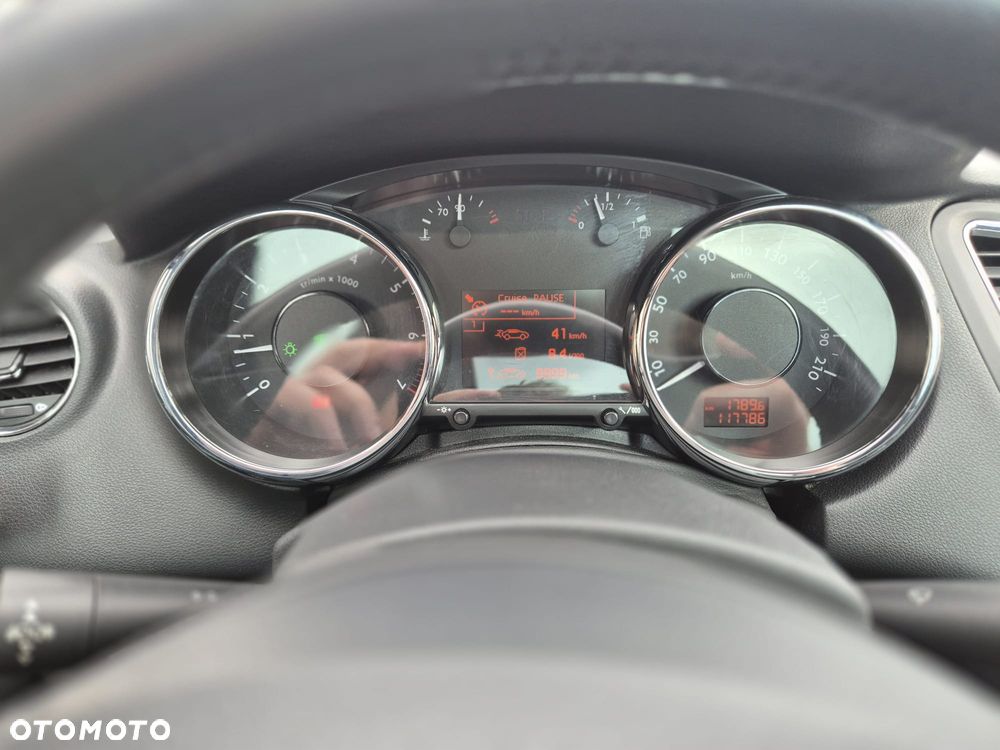 Peugeot 5008 155 THP Platinum - 13