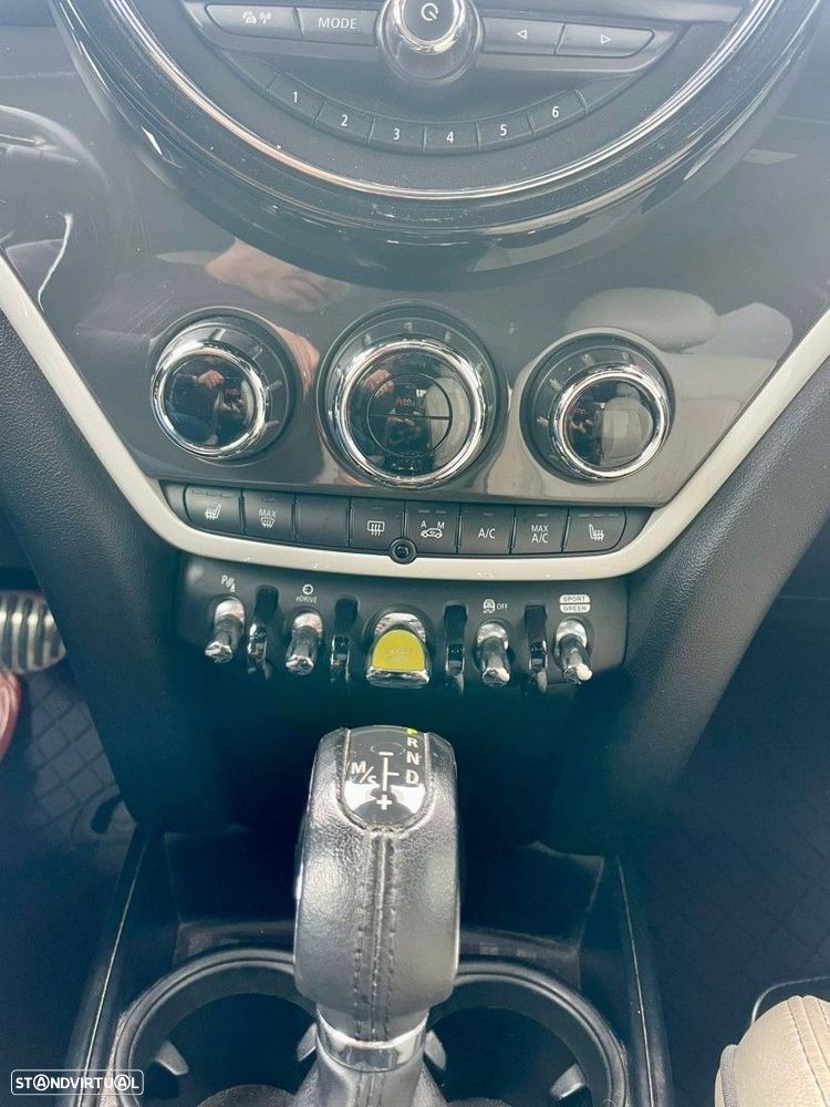 MINI Countryman Cooper SE ALL4 Auto - 13