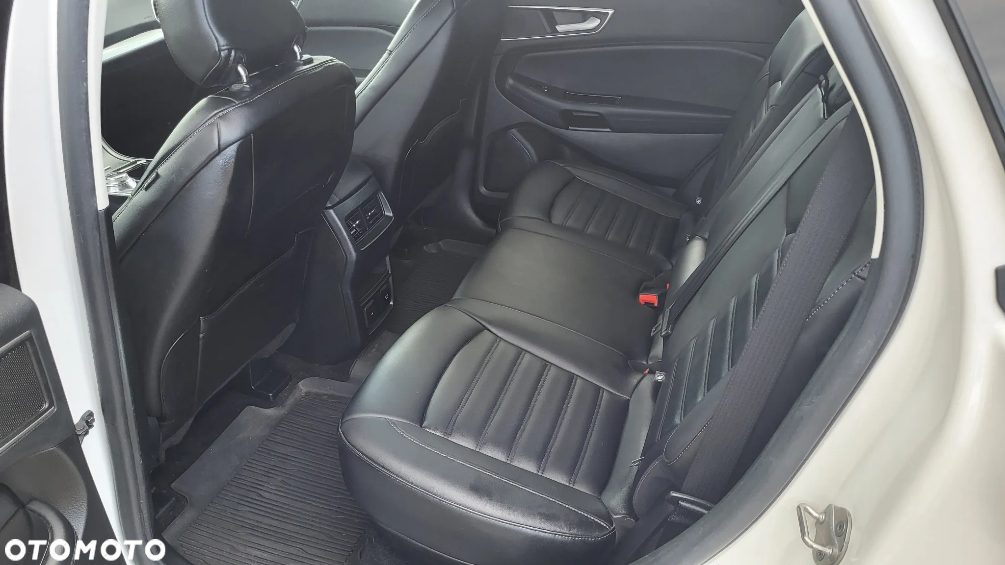 Ford Edge - 25