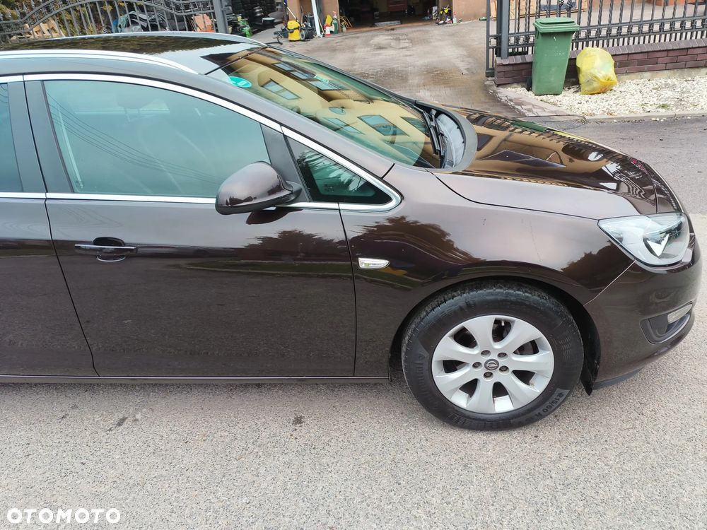 Opel Astra 1.4 T Cosmo S&S - 27