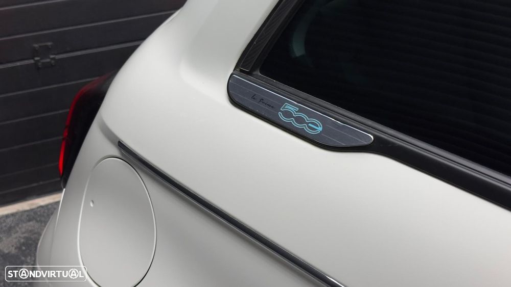 Fiat 500e La Prima - 10