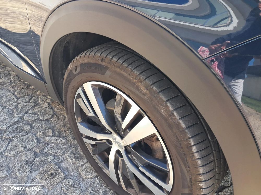 Peugeot 5008 1.5 BlueHDi GT Line EAT8 - 30