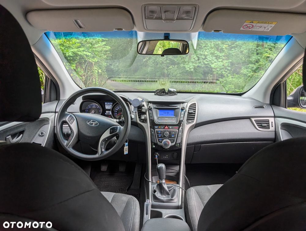 Hyundai i30 1.6 CRDi Comfort - 11