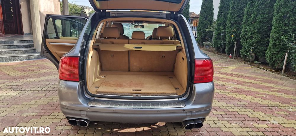 Porsche Cayenne Tiptronic S - 4