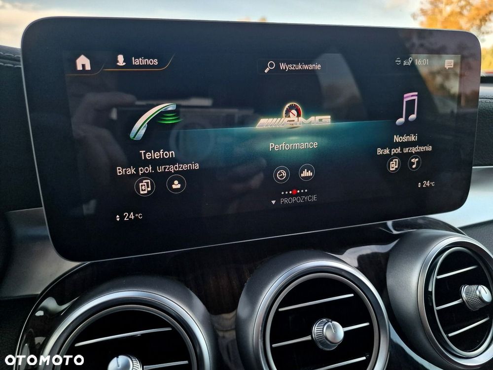 Mercedes-Benz GLC - 28