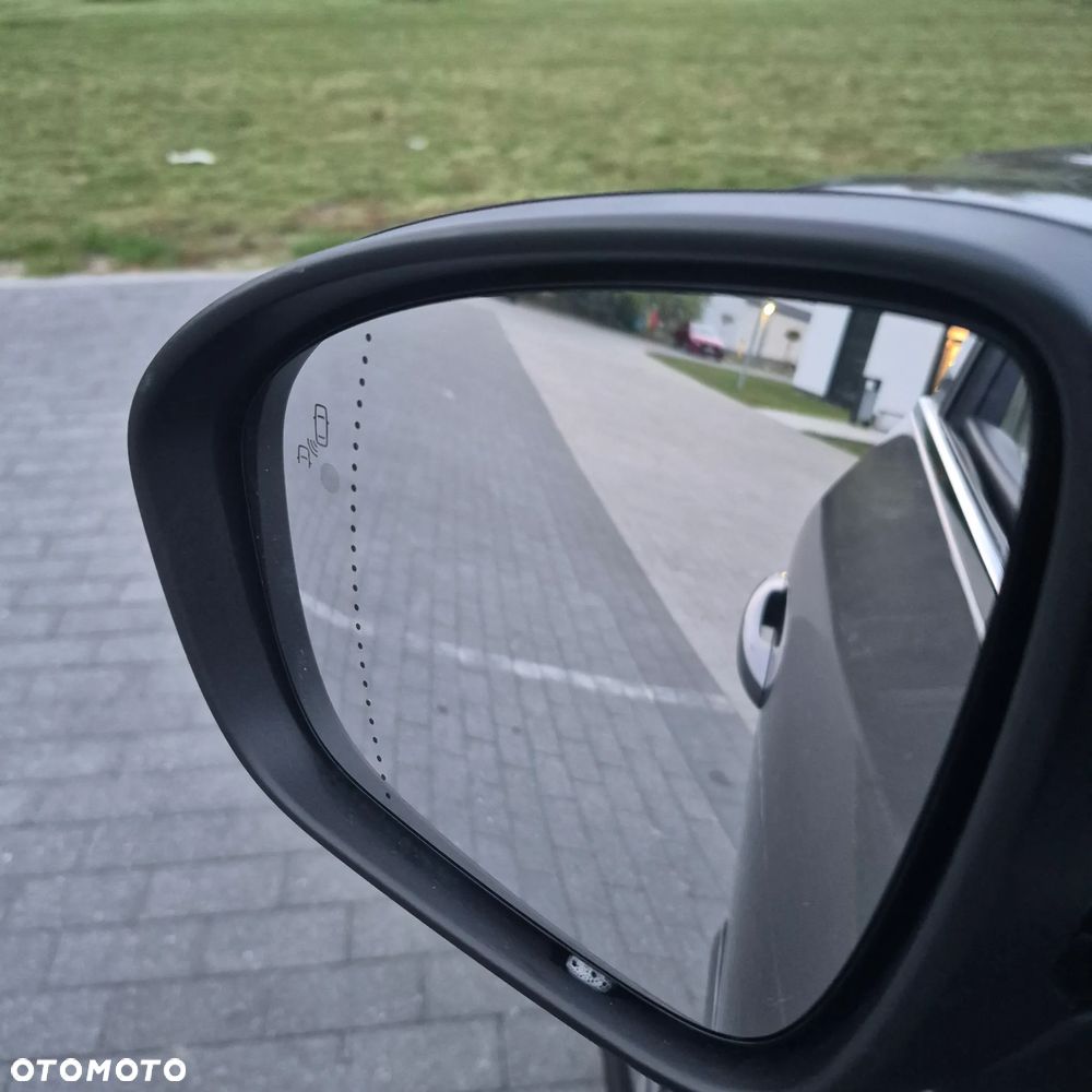 Renault Captur - 17