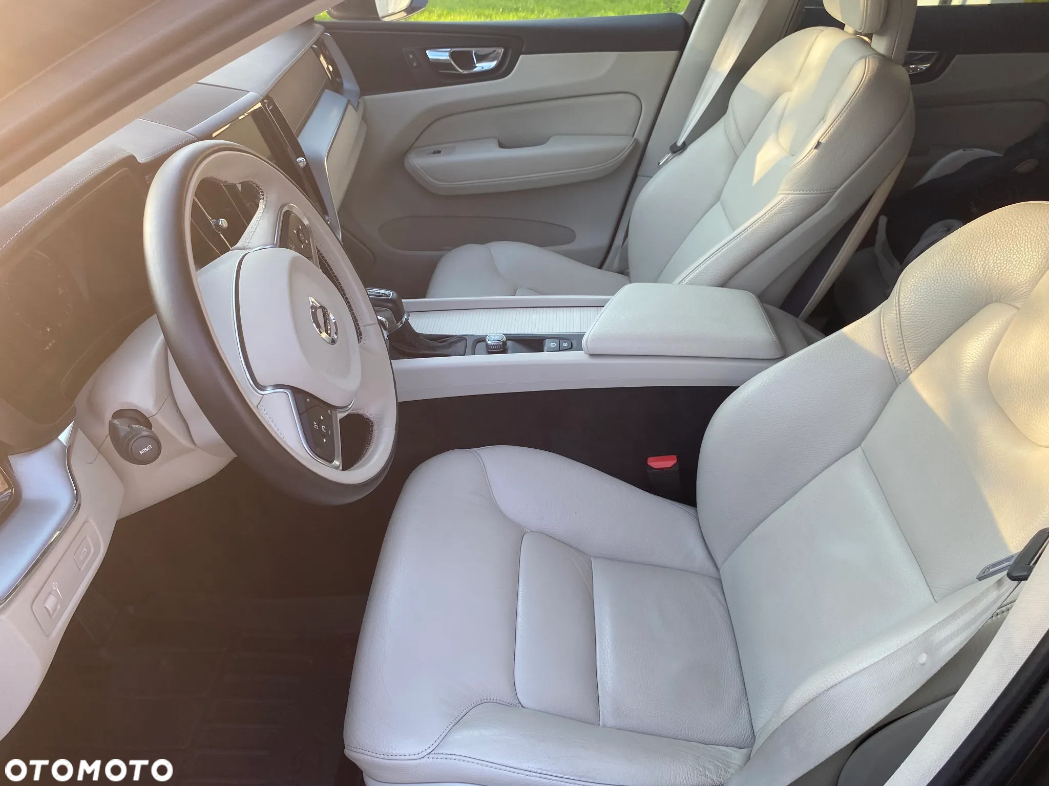 Volvo XC 60 D4 AWD Geartronic Momentum - 6